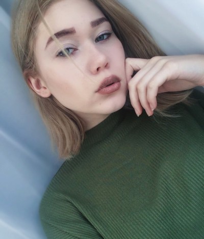 Клара, Г. Красноармейск